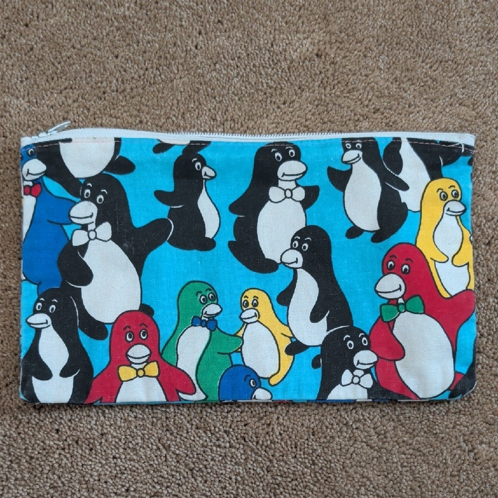 Vintage 1970's Zippered Pencil Pouch